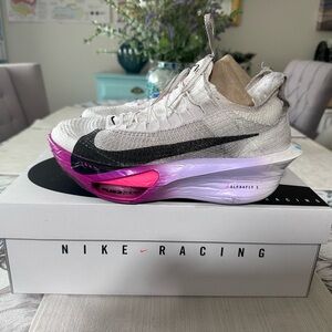 Nike women’s 9.5 AlphaFly Next 3%
